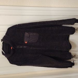 Outdoorsman pullover jacket